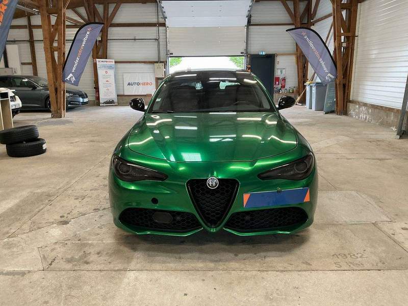 Alfa Romeo Giulia 2.0 Turbo Veloce AWD 280CP - rate, garantie - 2018 - 21.350 EUR - imagine 8