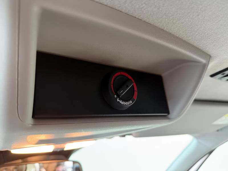 Ford Custom L2H2 Salvare | Ambulanta, rate, leasing - 2020 - 23.900 EUR - imagine 14