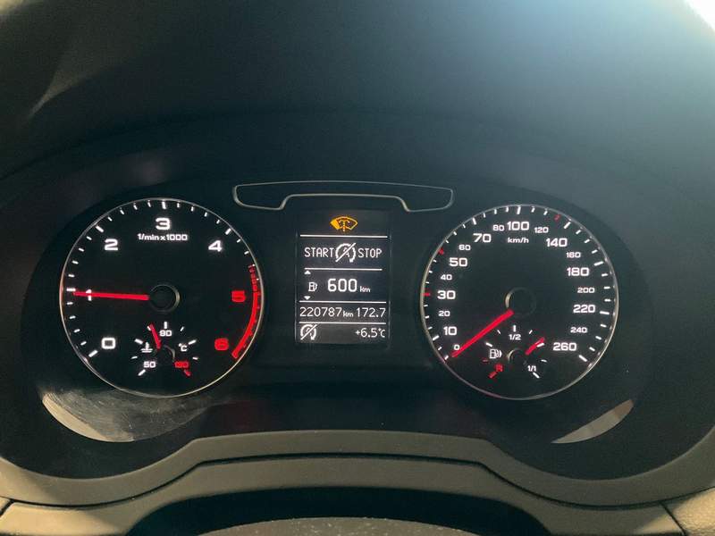 Audi Q3 Quattro 2.0TDi automat rate, garantie, avans 0 - 2015 - 12.500 EUR - imagine 13