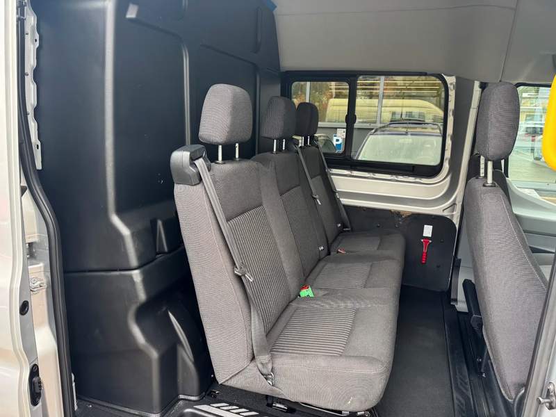 Ford Transit MIXT marfa si persoane - 2018 - 17.450 EUR - imagine 6