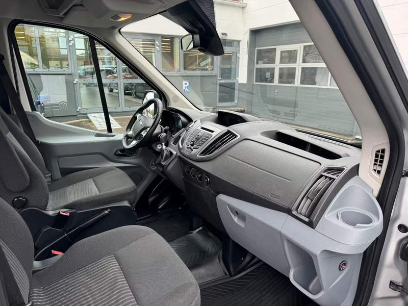 Ford Transit MIXT marfa si persoane - 2018 - 17.450 EUR - imagine 8
