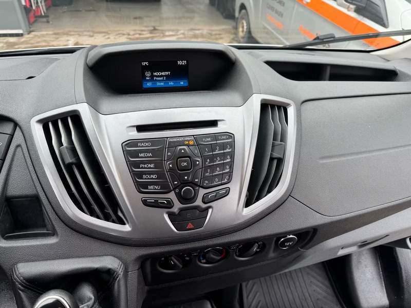 Ford Transit MIXT marfa si persoane - 2018 - 17.450 EUR - imagine 9