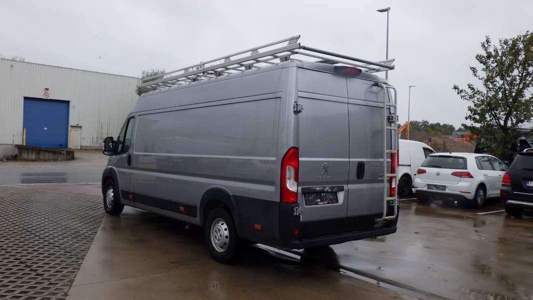 Peugeot Boxer tip Service mobil - Dealer auto IASI - 2019 - 14.990 EUR - imagine 9
