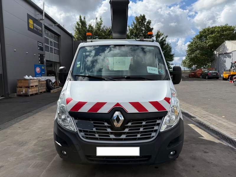 Renault Master cu Nacela - lucru la inaltime - 2020 - 22.300 EUR - imagine 2