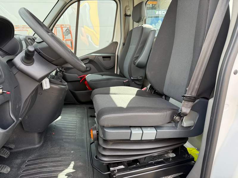 Renault Master cu Nacela - lucru la inaltime - 2020 - 22.300 EUR - imagine 10