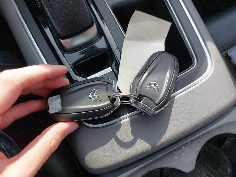 Citroen C5 AirCross 1.6L Plug-in Hybrid automat - rate, ga - 2021 - 16.080 EUR - imagine 15