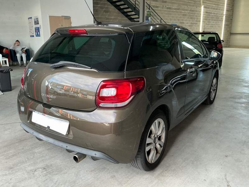 DS Automobile DS3 VTi benzina manual in rate, avans 0 - 2011 - 3.950 EUR - imagine 4