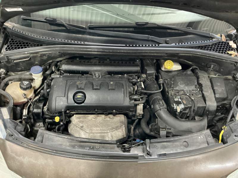 DS Automobile DS3 VTi benzina manual in rate, avans 0 - 2011 - 3.950 EUR - imagine 14