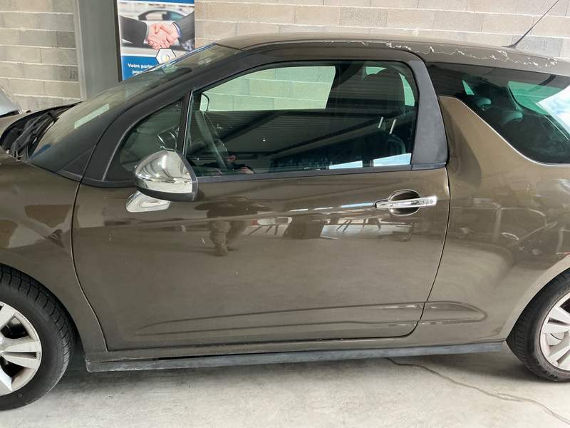 DS Automobile DS3 VTi benzina manual in rate, avans 0 - 2011 - 3.950 EUR - imagine 3