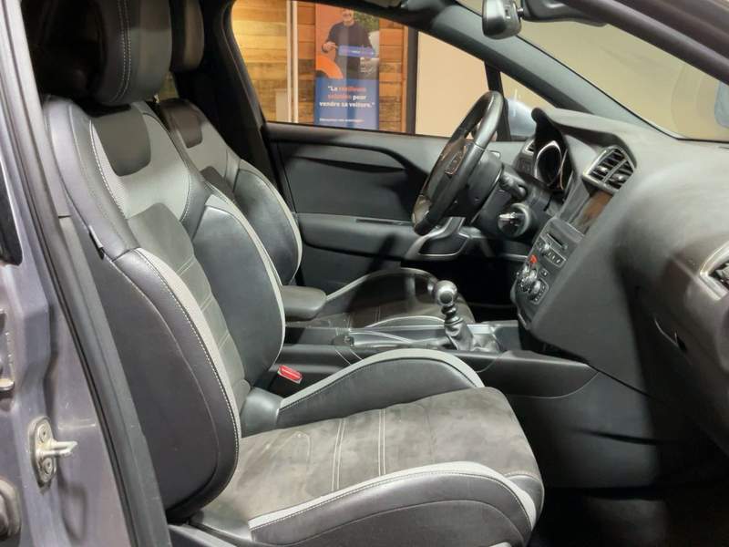 DS Automobile DS4 2.0BlueHDi 150CP -manual - rate, garantie - 2017 - 8.820 EUR - imagine 11