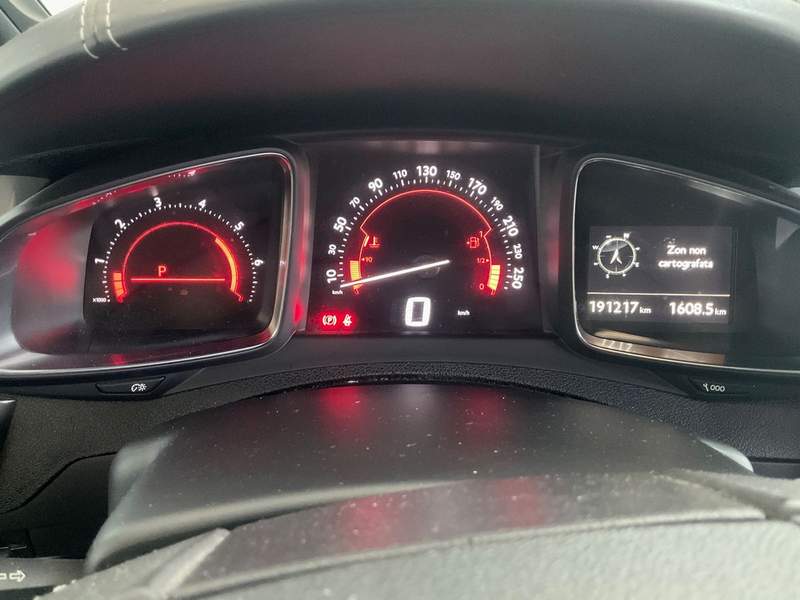 DS Automobile DS5 automat EURO6 - rate, avans 0, garantie 12luni - 2015 - 8.550 EUR - imagine 12