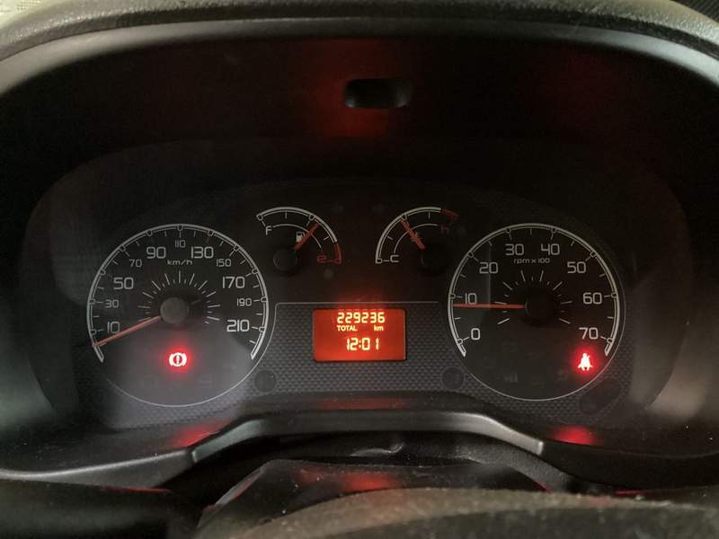 Citroen NEMO - autoutilitara mica, ieftina, rate, avans 0 - 2011 - 4.350 EUR - imagine 4