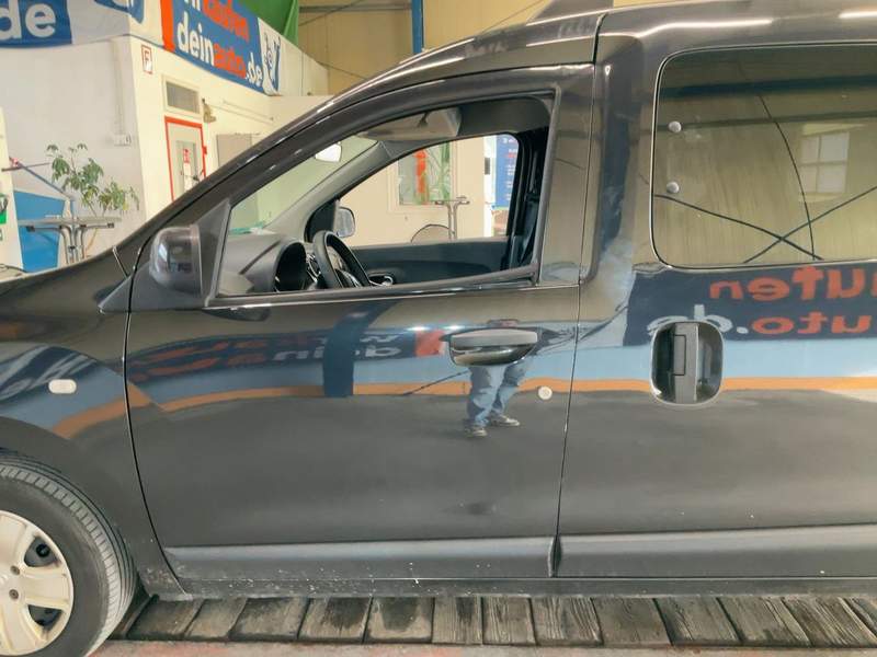DACIA Dokker 1.6L GPL benzina 5 locuri - rate, garantie - 2018 - 8.250 EUR - imagine 3