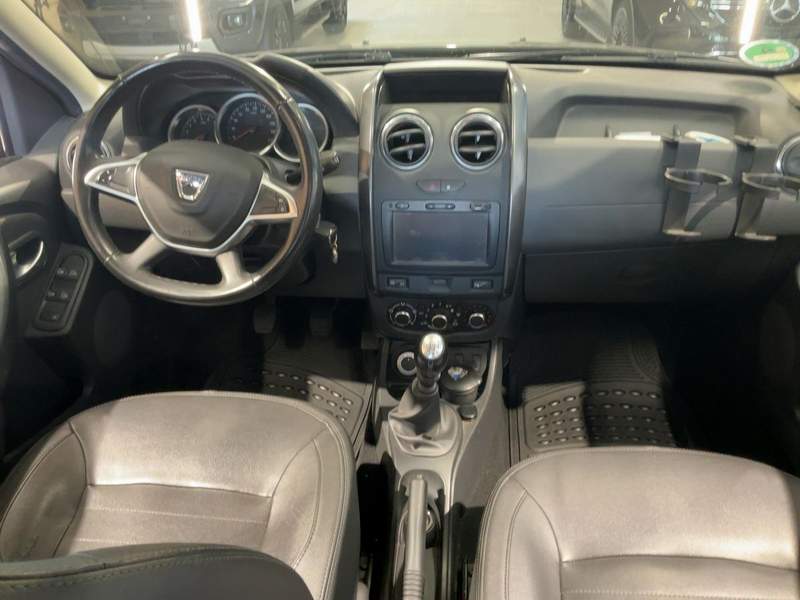 DACIA DUSTER 4x4 benzina - rate, avans zero - 2017 - 10.490 EUR - imagine 12