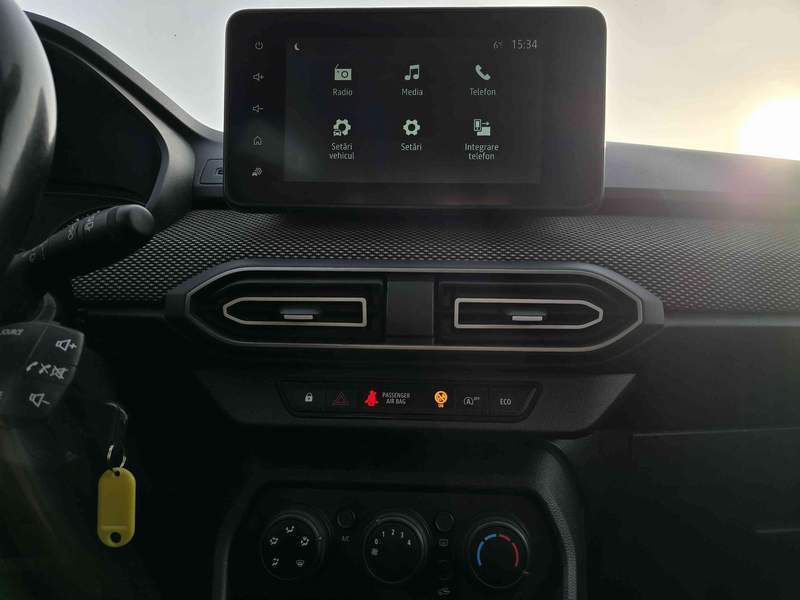 DACIA Jogger GPL in rate, leasing, garantie - 2023 - 12.400 EUR - imagine 11