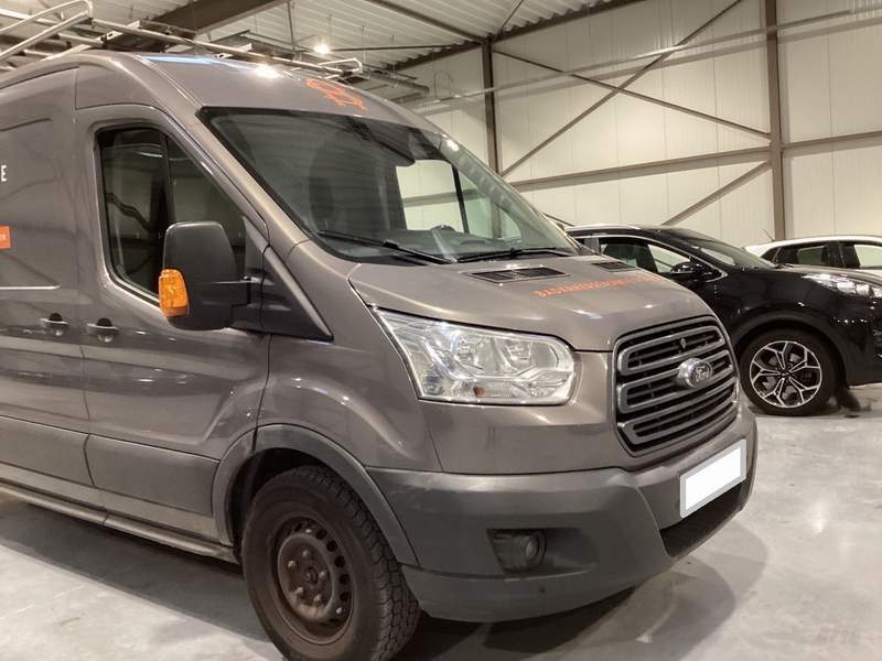 Ford Transit VAN cu dulapioare - service mobil - 2018 - 15.700 EUR - imagine 8