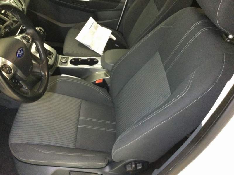 Ford GRAND C-MAX cu 7 locuri EURO5 - 2015 - 6.550 EUR - imagine 4