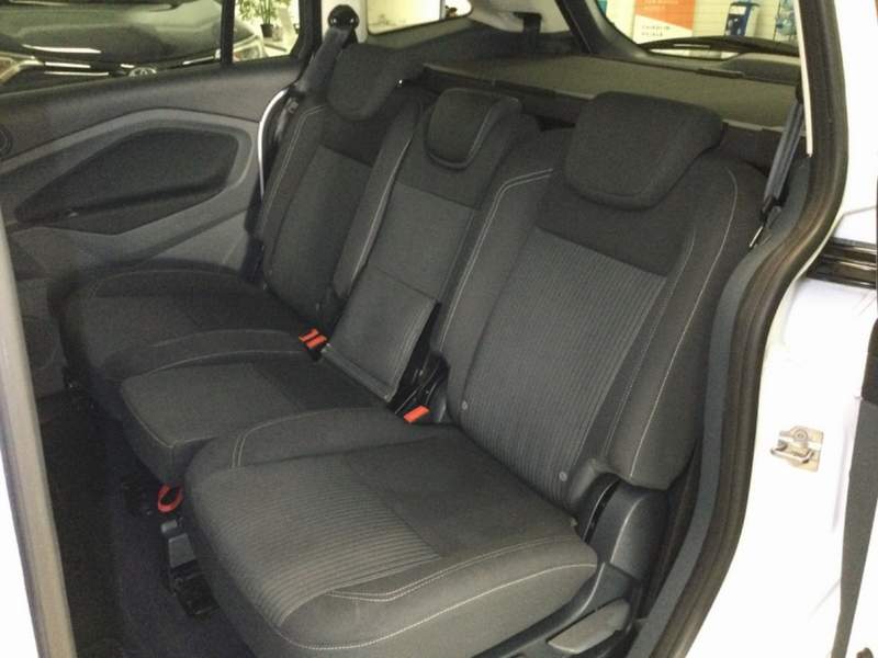Ford GRAND C-MAX cu 7 locuri EURO5 - 2015 - 6.550 EUR - imagine 5