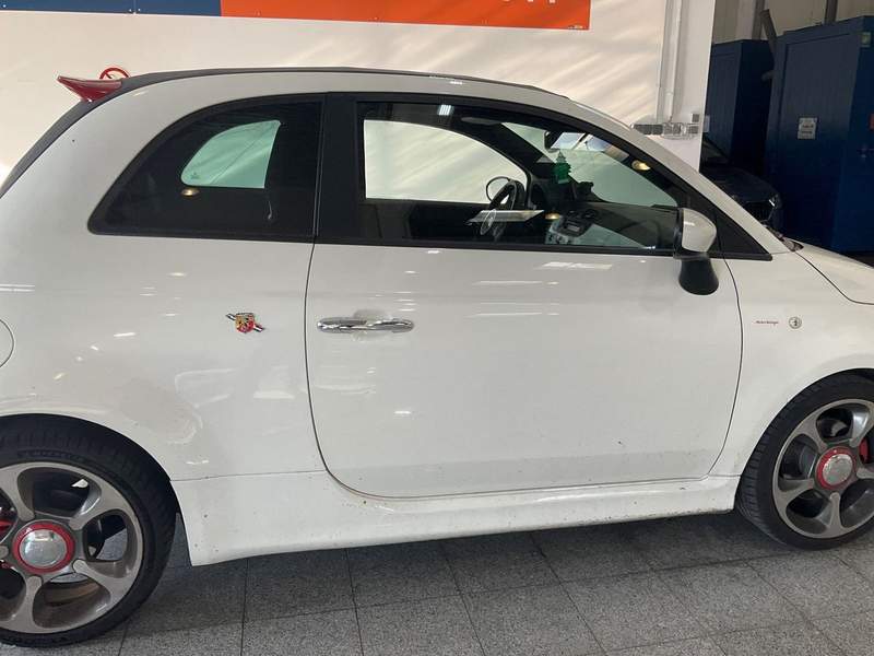 Fiat 500 Abarth 1.4TURBO Euro6 - decapotabil - 2015 - 10.850 EUR - imagine 6