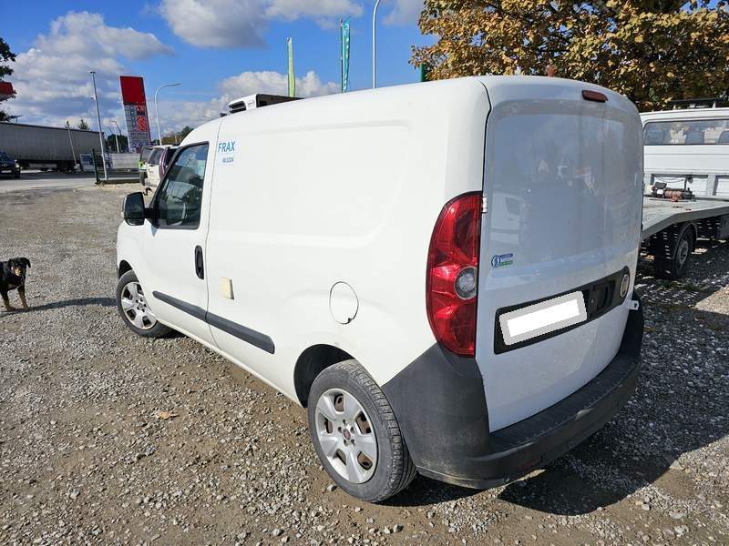 Fiat DOBLO L1H1 FRIGO - Congelare -15 - 2012 - 8.850 EUR - imagine 2
