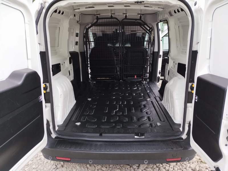 Fiat Doblo Maxi XL ampatament extins L2 - fara tahograf - 2022 - 10.450 EUR - imagine 6