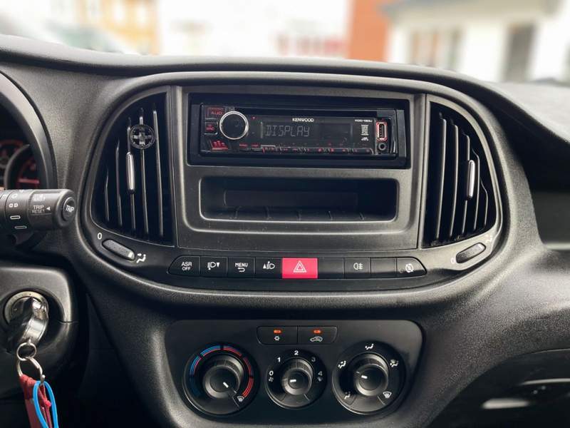 Fiat DOBLO MAXI XL L2H2 - leasing, rate - 2020 - 9.990 EUR - imagine 12