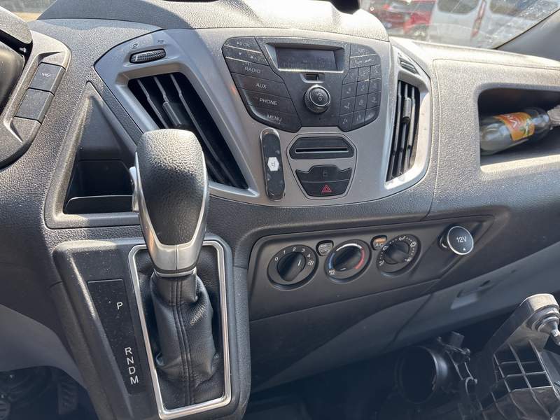 Ford Custom automat - leasing, rate, garantie - 2017 - 9.600 EUR - imagine 6