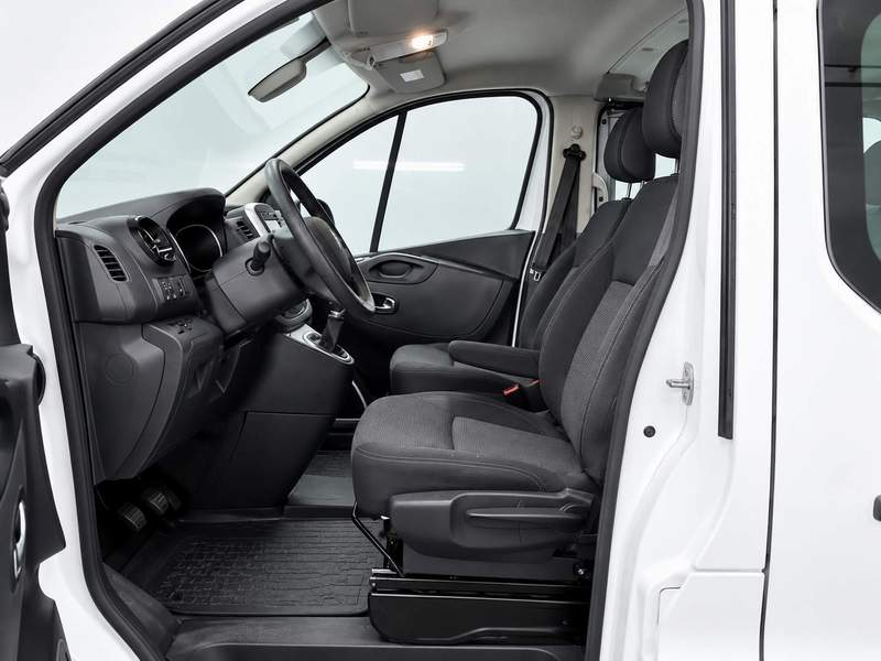 Renault Trafic mixt L2H1 - rate, leasing, garantie - 2021 - 18.950 EUR - imagine 7