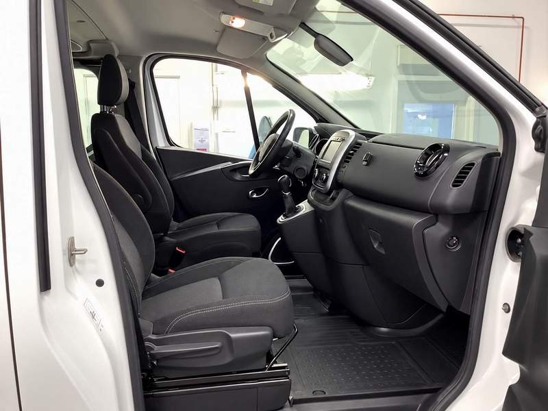 Renault Trafic mixt L2H1 - rate, leasing, garantie - 2021 - 18.950 EUR - imagine 13