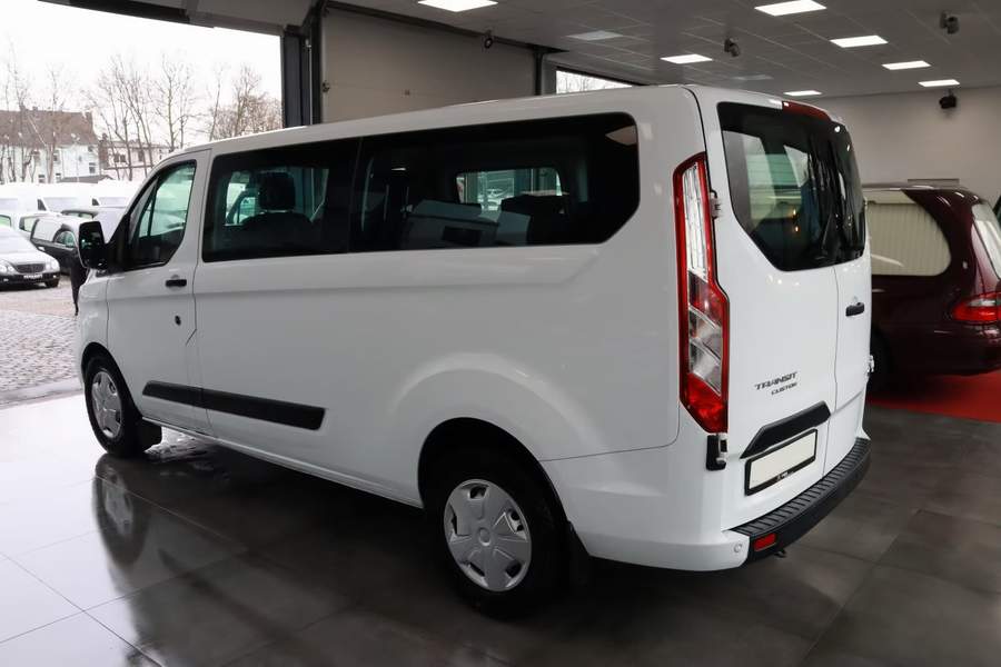 Ford CUSTOM 8 locuri - leasing, rate - 2022 - 16.800 EUR - imagine 2