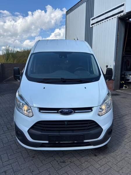 Ford Transit Custom 2.2TDCi - 2015 - 9.900 EUR - imagine 11