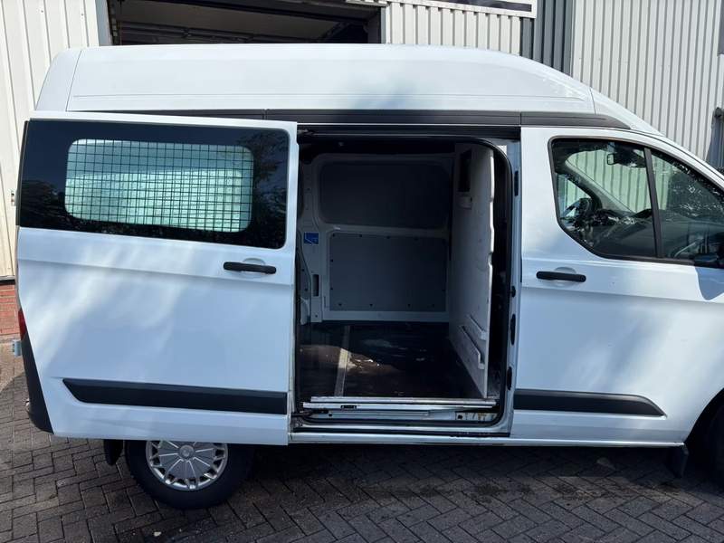 Ford Transit Custom 2.2TDCi - 2015 - 9.900 EUR - imagine 7