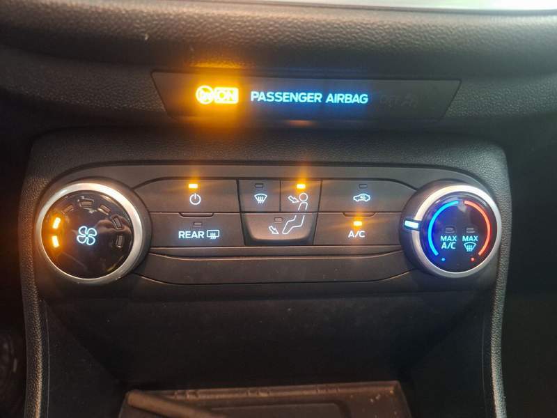Ford FIESTA Ecoboost benzina EURO6 - 2022 - 10.990 EUR - imagine 11