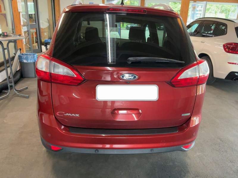 Ford Grand C-Max 7 locuri 1.5ECoBoost - rate, garantie - 2016 - 7.700 EUR - imagine 4