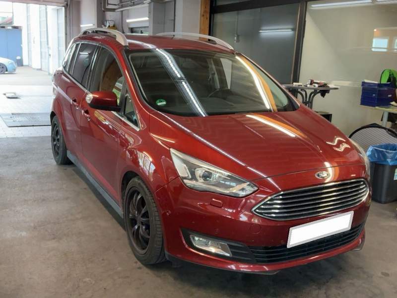 Ford Grand C-Max 7 locuri 1.5ECoBoost - rate, garantie - 2016 - 7.700 EUR