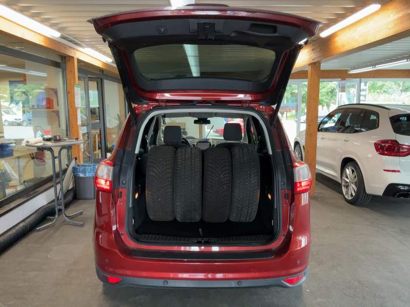 Ford Grand C-Max 7 locuri 1.5ECoBoost - rate, garantie - 2016 - 7.700 EUR - imagine 10