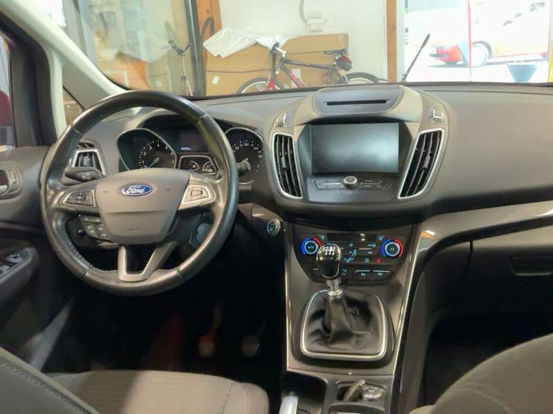 Ford Grand C-Max 7 locuri 1.5ECoBoost - rate, garantie - 2016 - 7.700 EUR - imagine 14