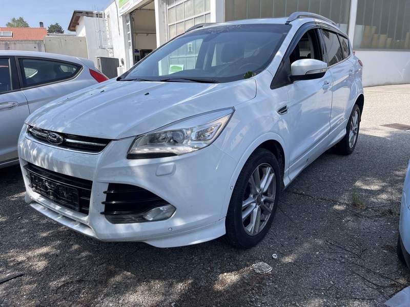 Ford KUGA 2.0TDCi 4x4, leasing, rate - 2014 - 8.600 EUR