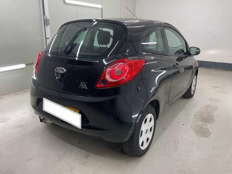 Ford KA 1.2i EURO5 - rate, garantie - 2011 - 3.650 EUR - imagine 2
