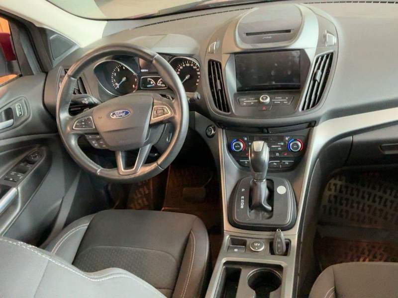 Ford KUGA 1.5 Ecoboost automat SUV rate - 2017 - 9.990 EUR - imagine 10