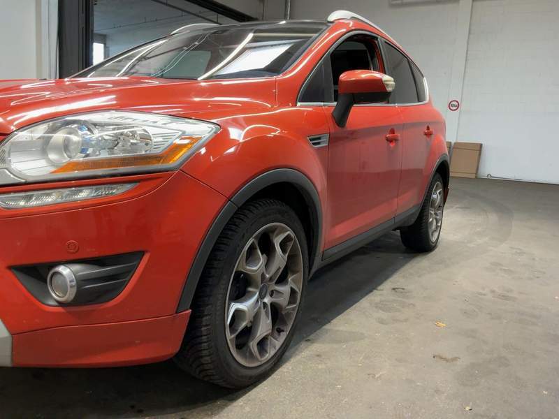 Ford Ford KUGA 2.0TDCi automata, 4x4 - rate, avans zero - 2012 - 6.890 EUR - imagine 2