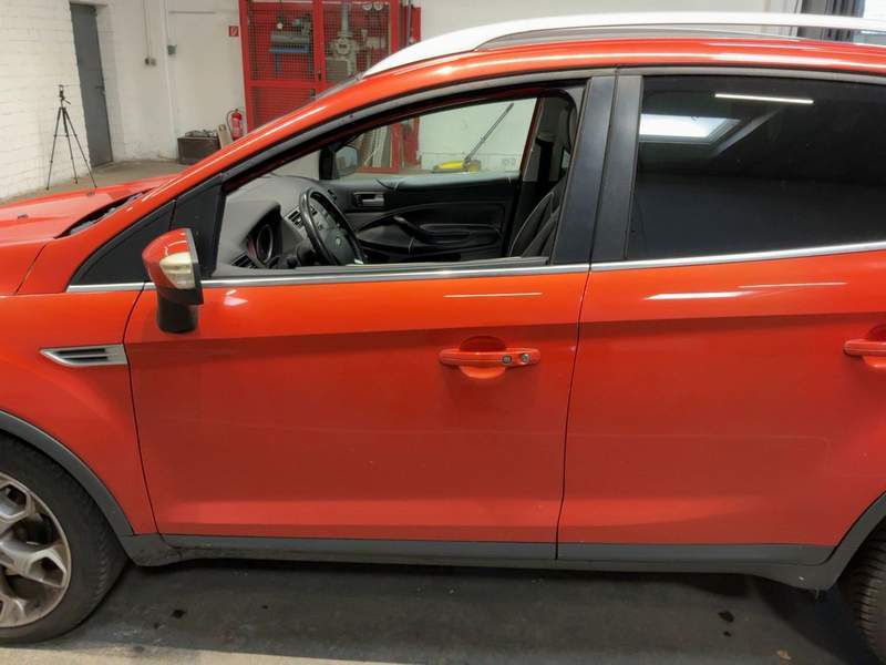 Ford Ford KUGA 2.0TDCi automata, 4x4 - rate, avans zero - 2012 - 6.890 EUR - imagine 3
