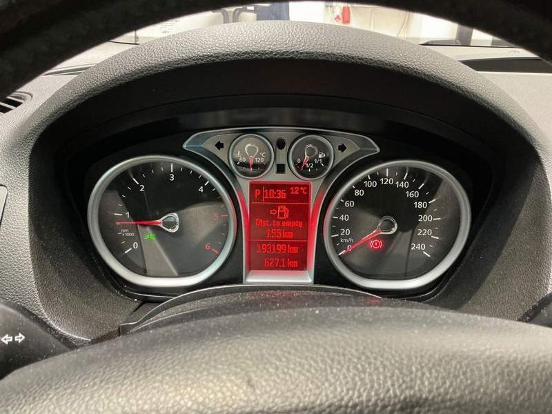 Ford Ford KUGA 2.0TDCi automata, 4x4 - rate, avans zero - 2012 - 6.890 EUR - imagine 14