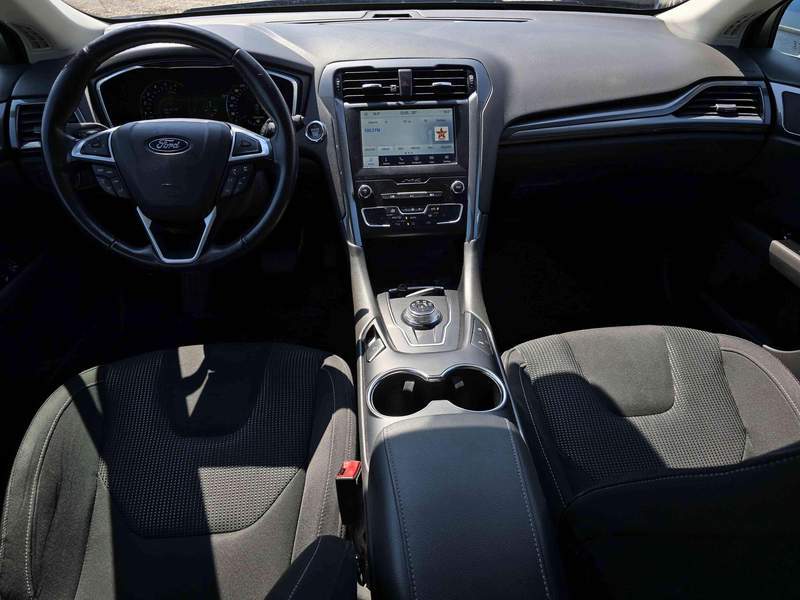 Ford Mondeo 2.0TDCi automat - 2021 - 15.900 EUR - imagine 9