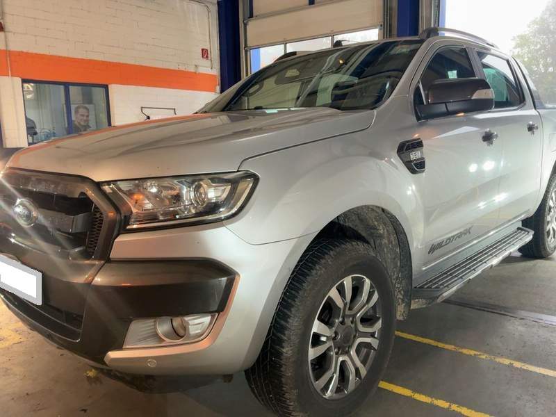 Ford RANGER 3.2TDCi WILDTRACK - cabina dubla - 2017 - 17.700 EUR - imagine 2