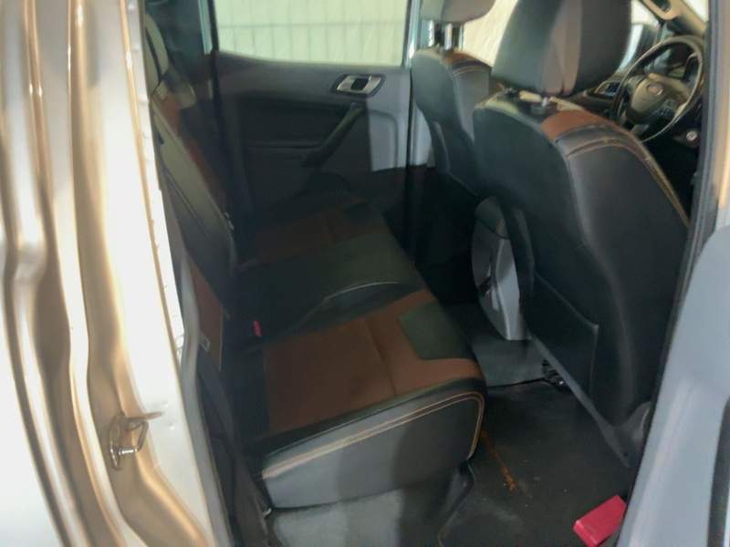 Ford RANGER 3.2TDCi WILDTRACK - cabina dubla - 2017 - 17.700 EUR - imagine 10