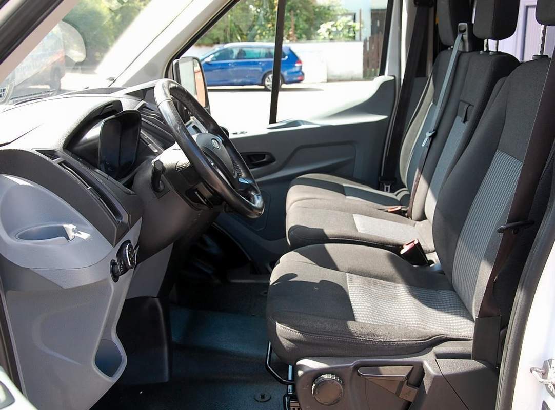 Ford Transit 4x4  6 locuri suprainaltat rate, garantie - 2016 - 20.650 EUR - imagine 6