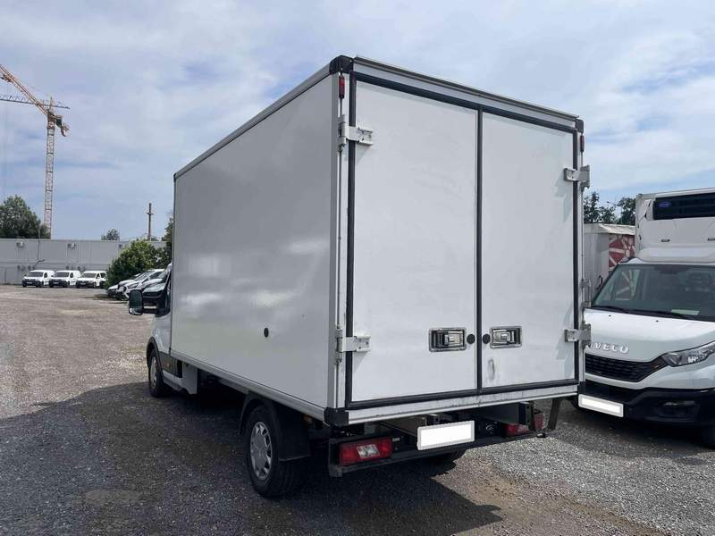 Ford TRANSIT FRIGO 8 Europaleti - leasing, rate, garant - 2022 - 17.500 EUR - imagine 2