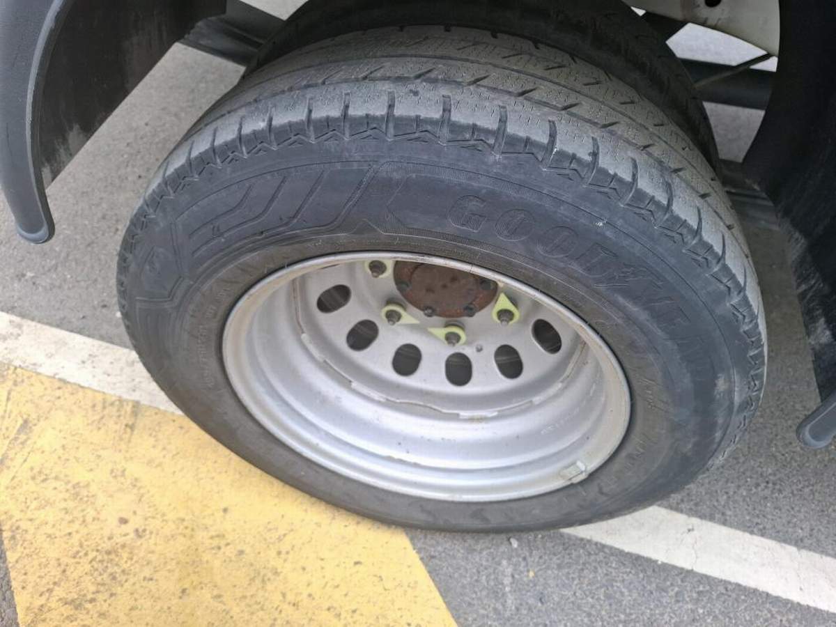 Ford Transit bena basculabila roti duble spate - 2024 - 25.350 EUR - imagine 5