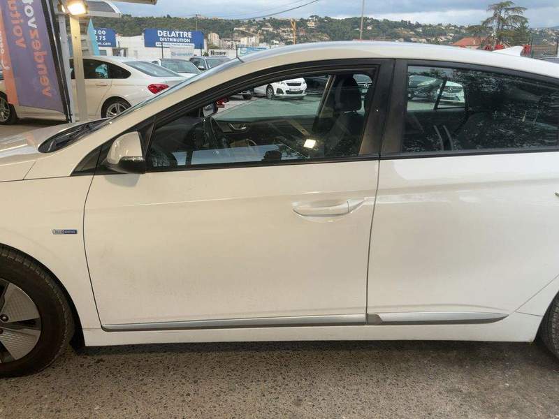 Hyundai Ioniq Hybrid non plugin - rate, leasing, garantie - 2021 - 15.850 EUR - imagine 3